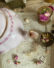 Load image into Gallery viewer, Vintage Royal Tuscan Pink Teapot
