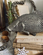 Load image into Gallery viewer, Vintage Silver Plated Fish Menu Holder
